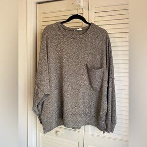 Zenana Women's Slouchy Brown Sweater Size 2X With Front Pocket & Long Sleeves